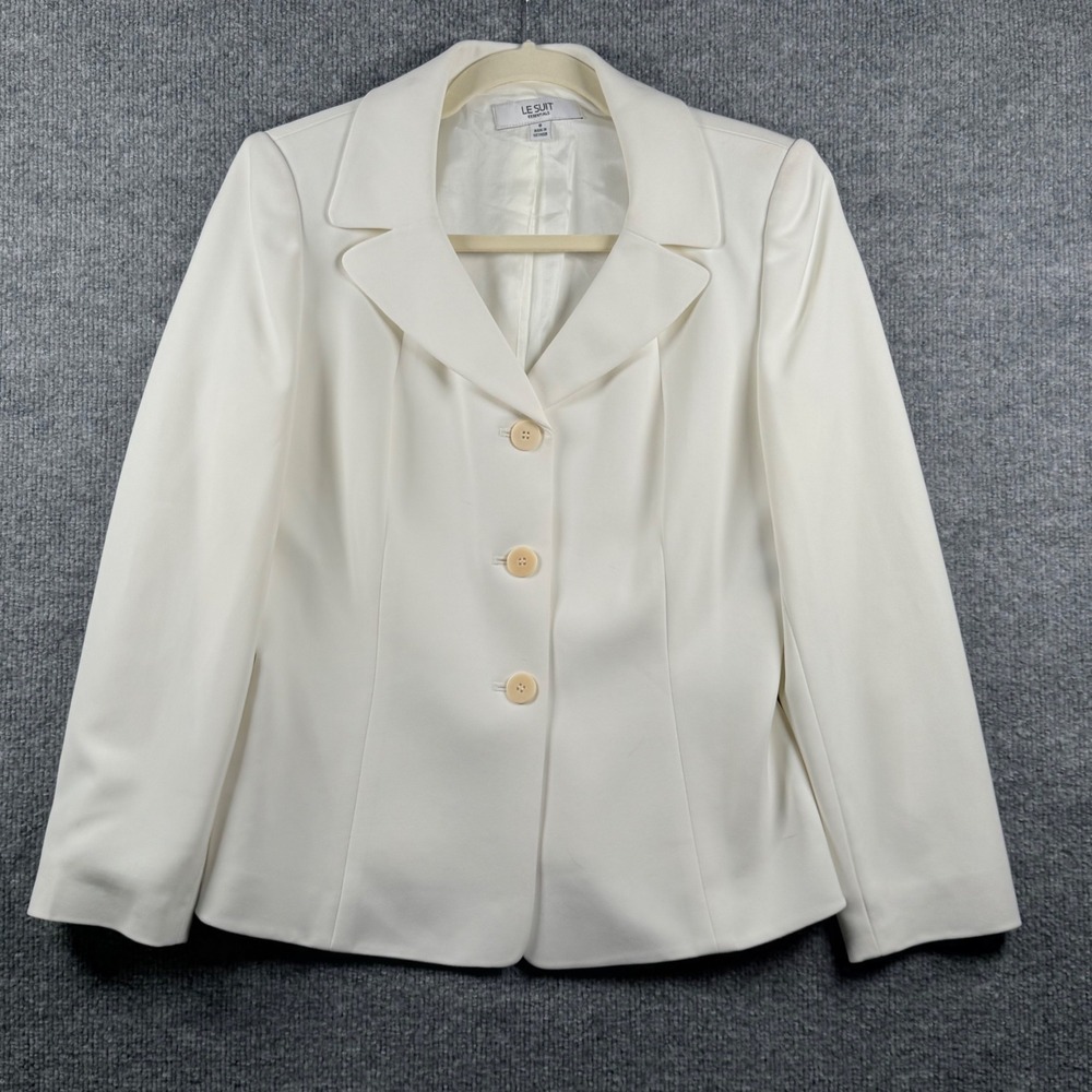 Le Suit Cream Blazer Jacket